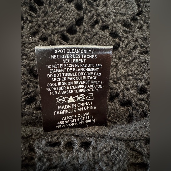 Alice + Olivia Black and Floral Appliqué Grandpa Cardigan - Size Small - Picture 8 of 8